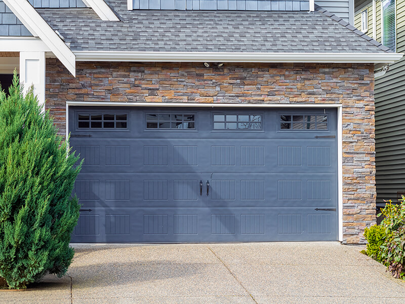 de nombreuses finitions esthétiques pour vos portes de garage sur Evreux